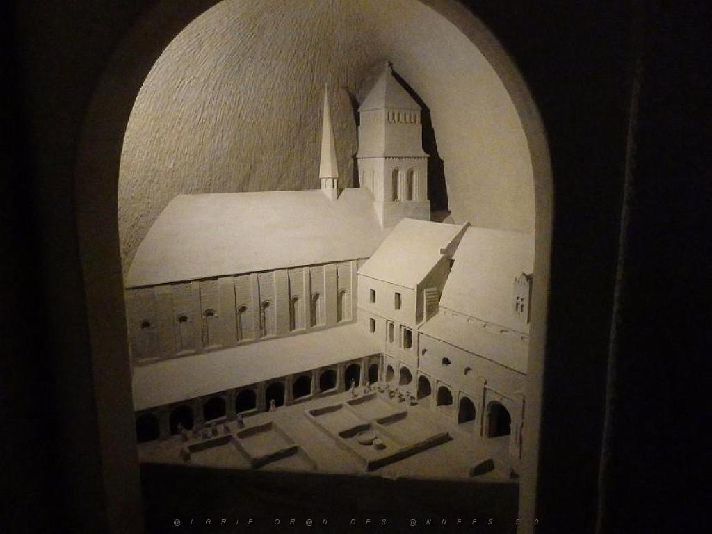 149 PIERRE ET LA LUMIERE A SAUMUR 2016_000047.jpg